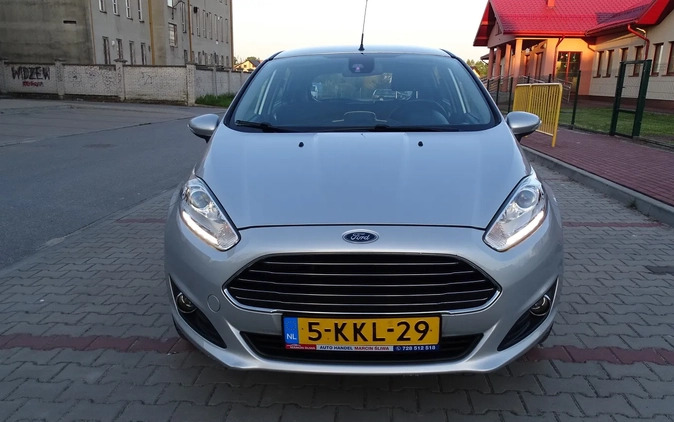 Ford Fiesta cena 27900 przebieg: 167000, rok produkcji 2013 z Góra małe 211